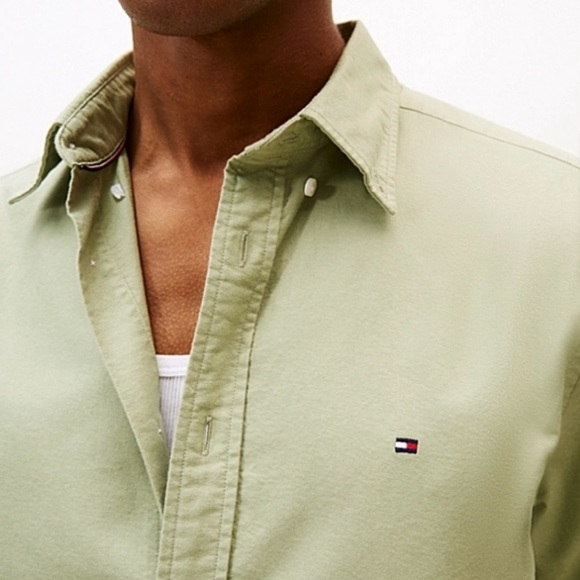 Tommy Hilfiger Men's Sage Green Casual Shirt - Picture 3 of 7